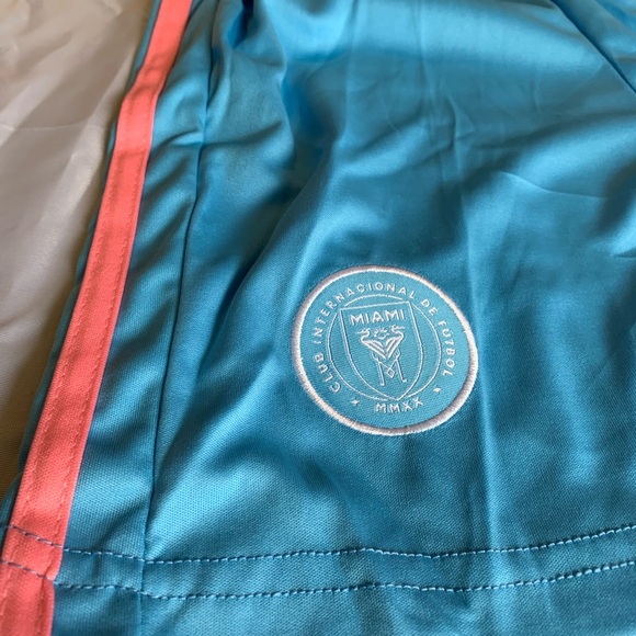 Kids Inter Miami 25/26 Jerseys - Picture 5 of 14